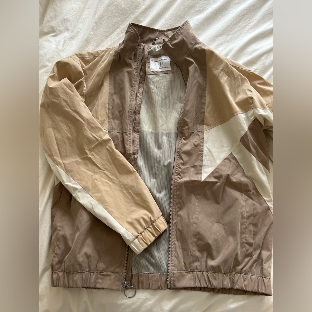 Urban Outfitters Tan and Cream Windbreaker